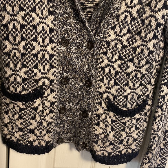 Banana Republic Double Breasted Cardigan - Picture 11 of 12